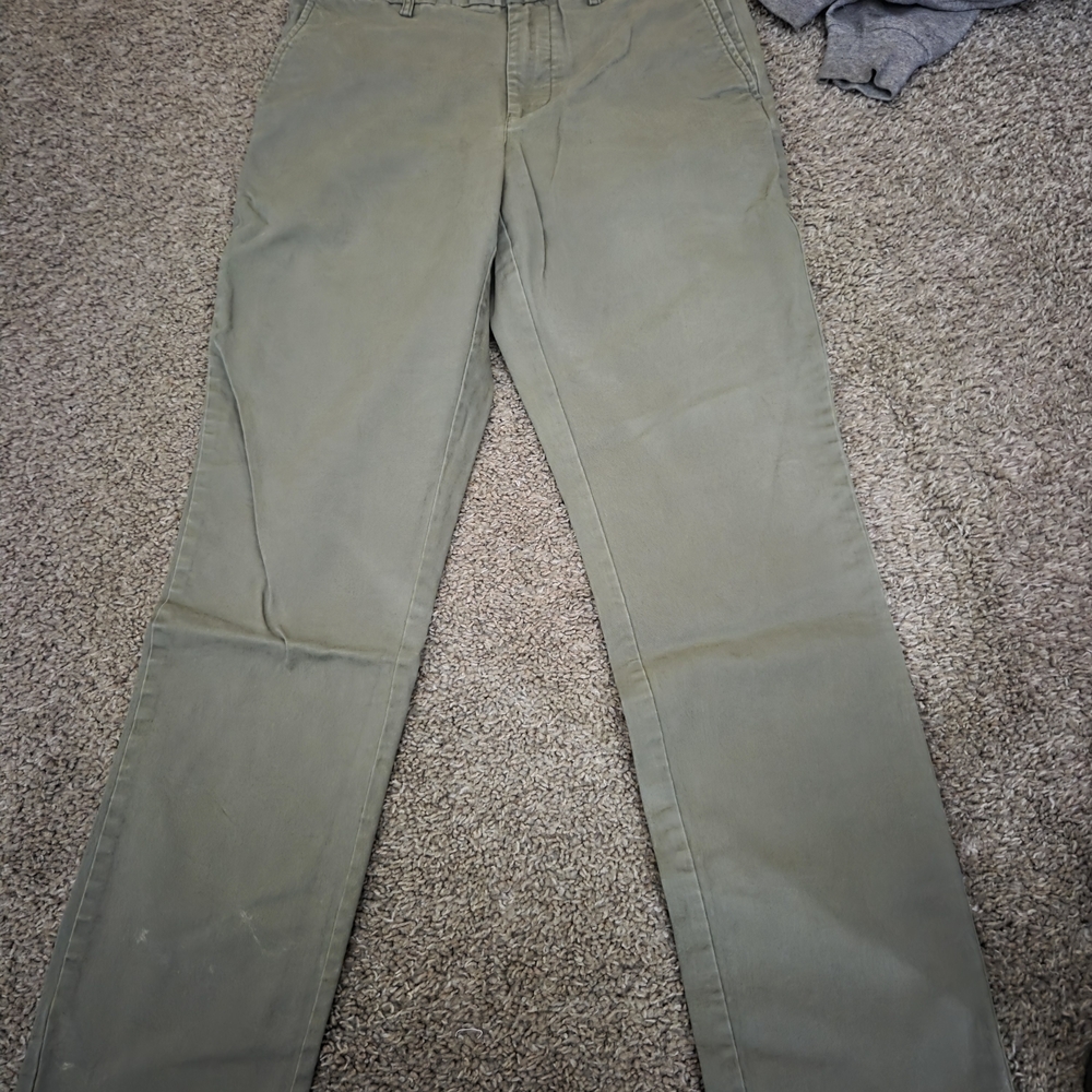 Old Navy Men's Sage Chinos